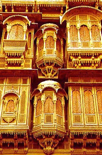 EXAMPLE OF TANGIBLE AND INTANGIBLE ONE