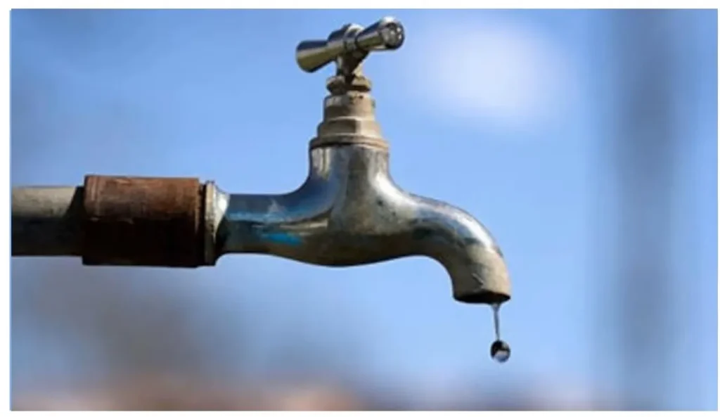 FACILITIES NEAR THE SITE