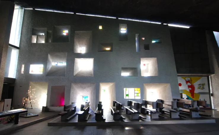 NOTRE DAME DU HAUT IN RONCHAMP