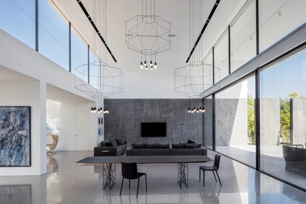 VOLUMETRIC AND VISUAL UNDERSTANDING OF SPACE