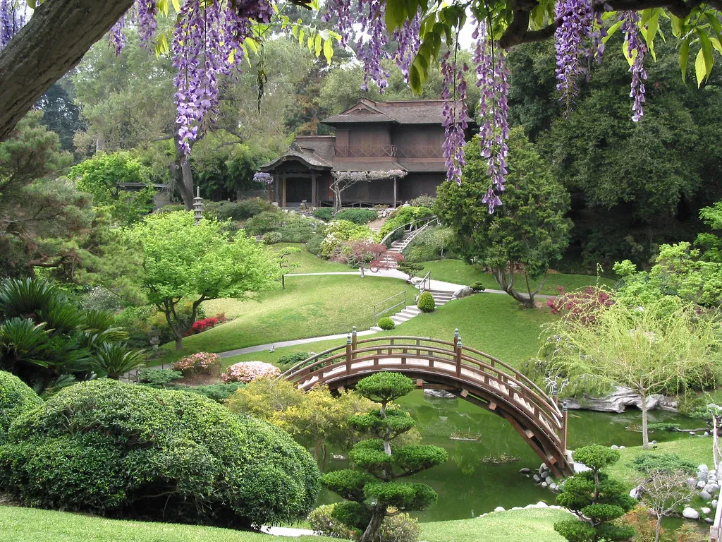 FEATURES OF JAPANESE GARDEN TEN