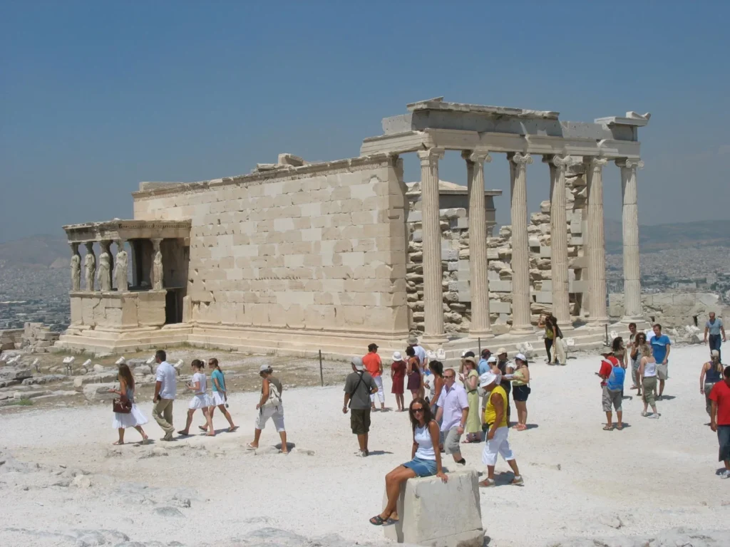 THE ERECHTHEION