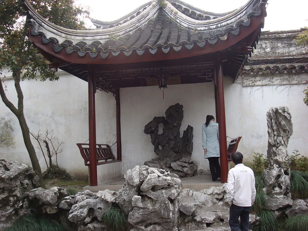 TYPES OF ROCKS ONE (STANDING)