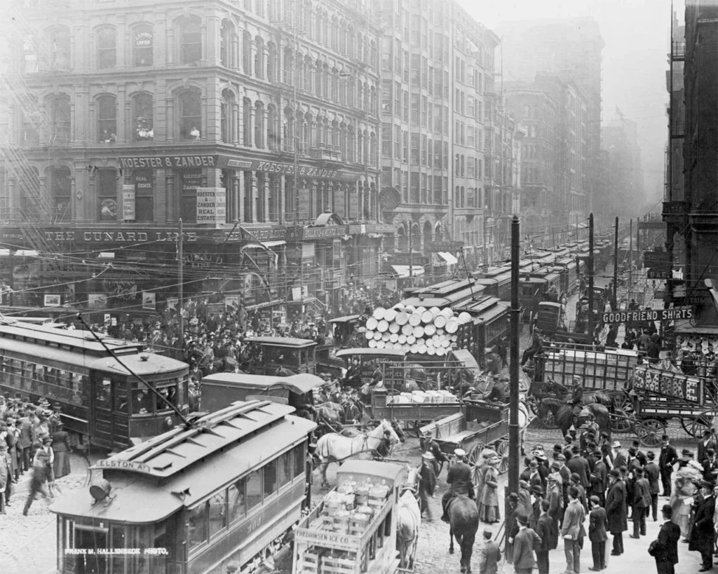 USA BACKGROUND OF HIGH-RISE DEVELOPMENT