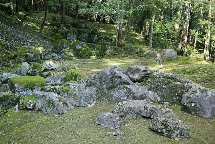 KAMAKURA PERIOD (SAIHOUJI TEMPLE) ONE