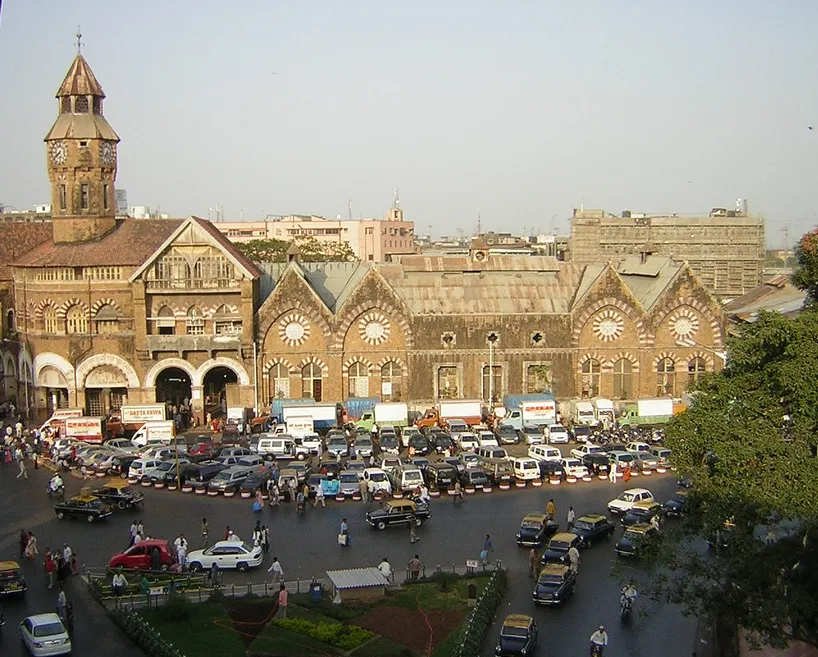 CRAWFORD MARKET IN MUMBAI