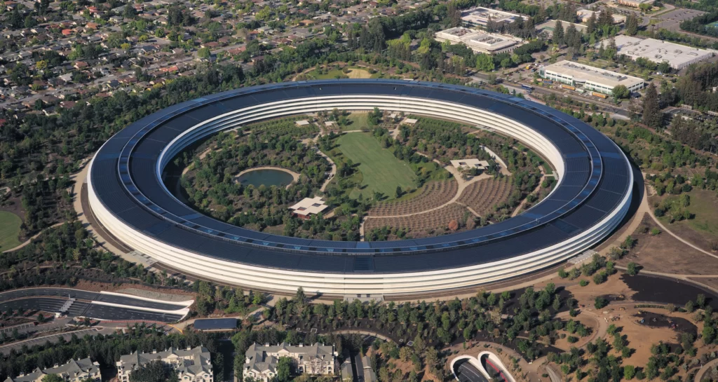 THE APPLE PARK