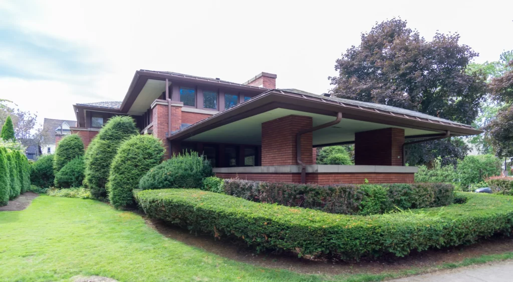 THE WILLIAM R. HEATH HOUSE, BUFFALO, NEW YORK