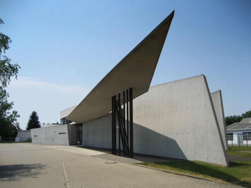 VITRA FIRE STATION IN GERMANY