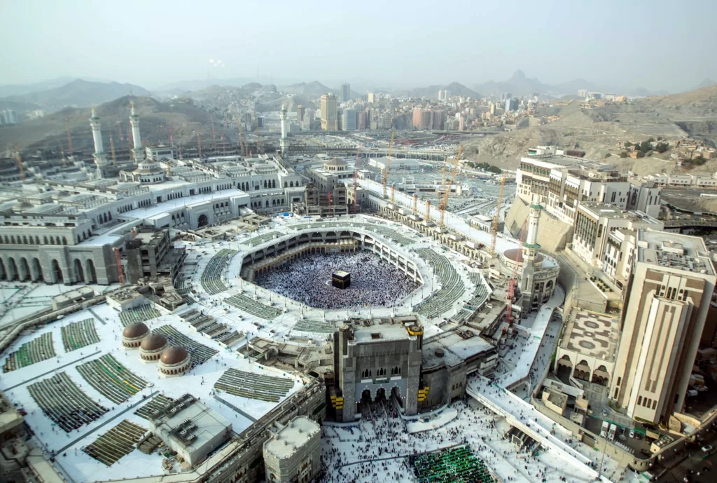 GREAT MOSQUE OF MECCA