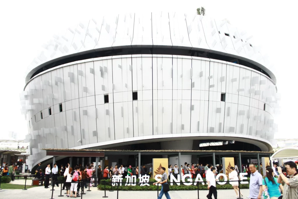 SINGAPORE PAVILION AT EXPO 2010 IN SHANGHAI