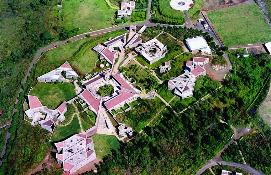 MAHINDRA UNITED WORLD COLLEGE OF INDIA IN PUNE