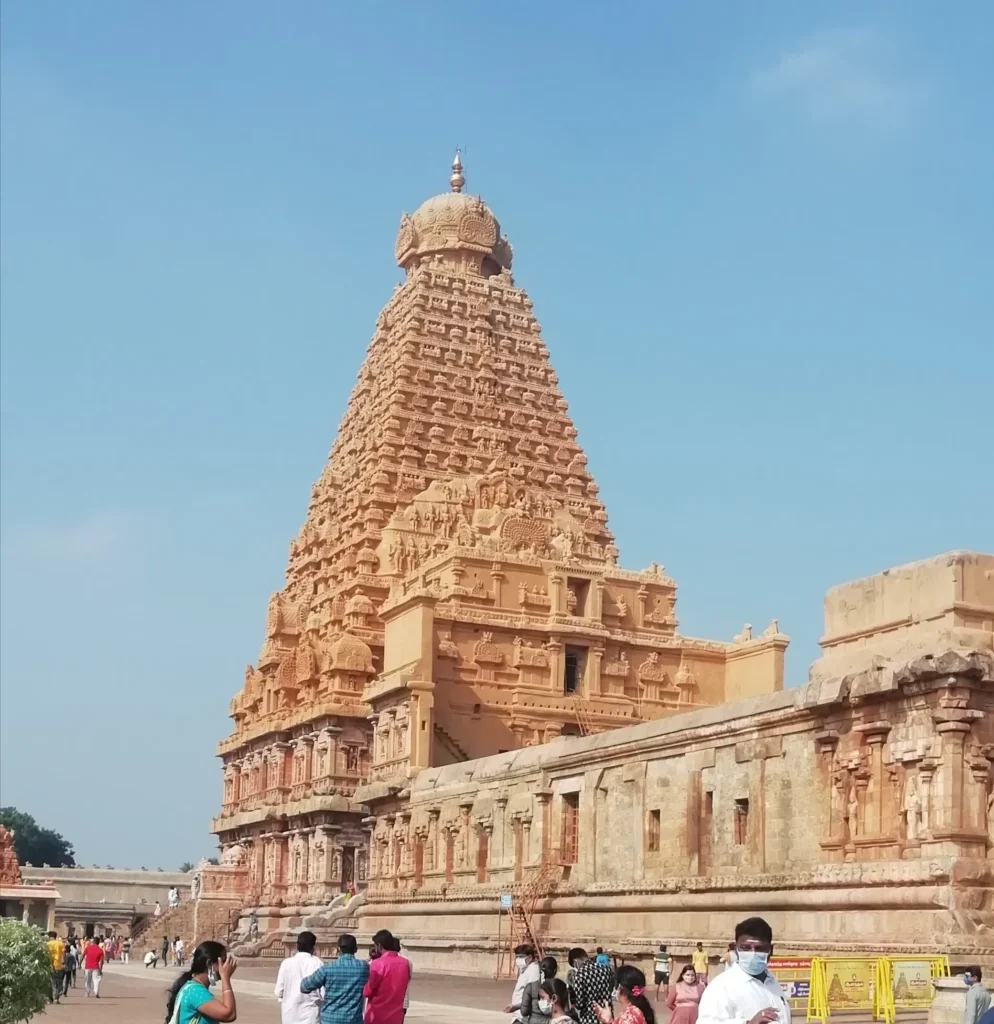 BRIHADEESWARA TEMPLE, THANJAVUR