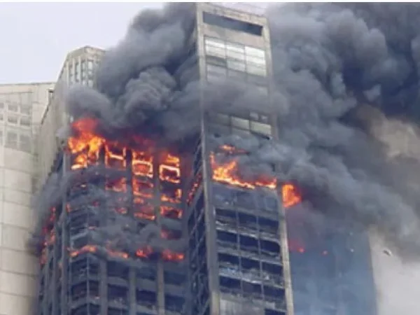 REVIEW OF SMOKE IN A BUILDING REVIEW OF SMOKE IN A BUILDING